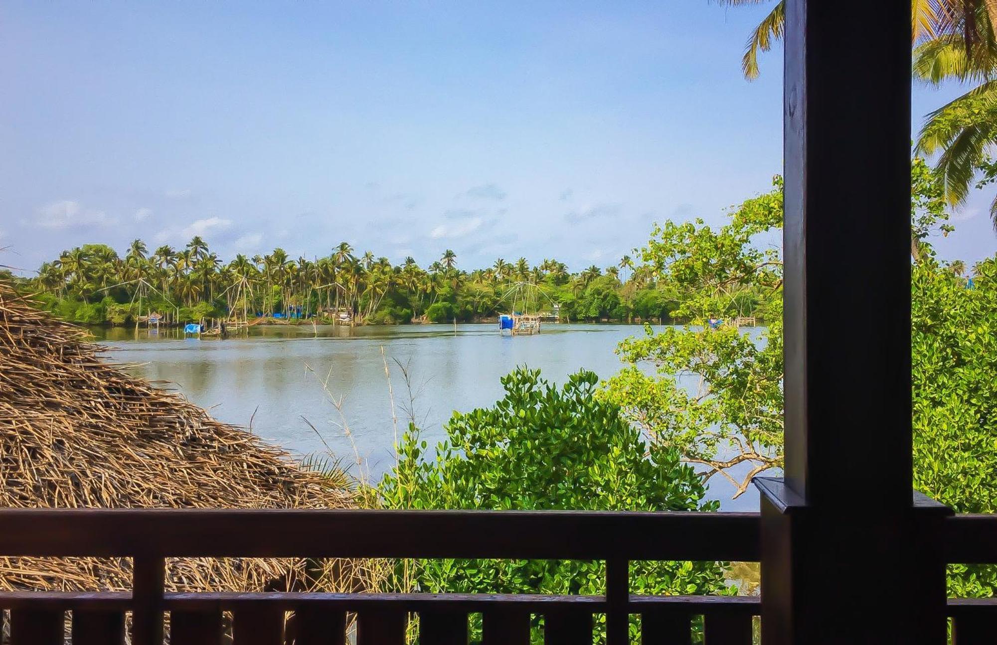 Les 3 Elephants Cherai Beach Room photo